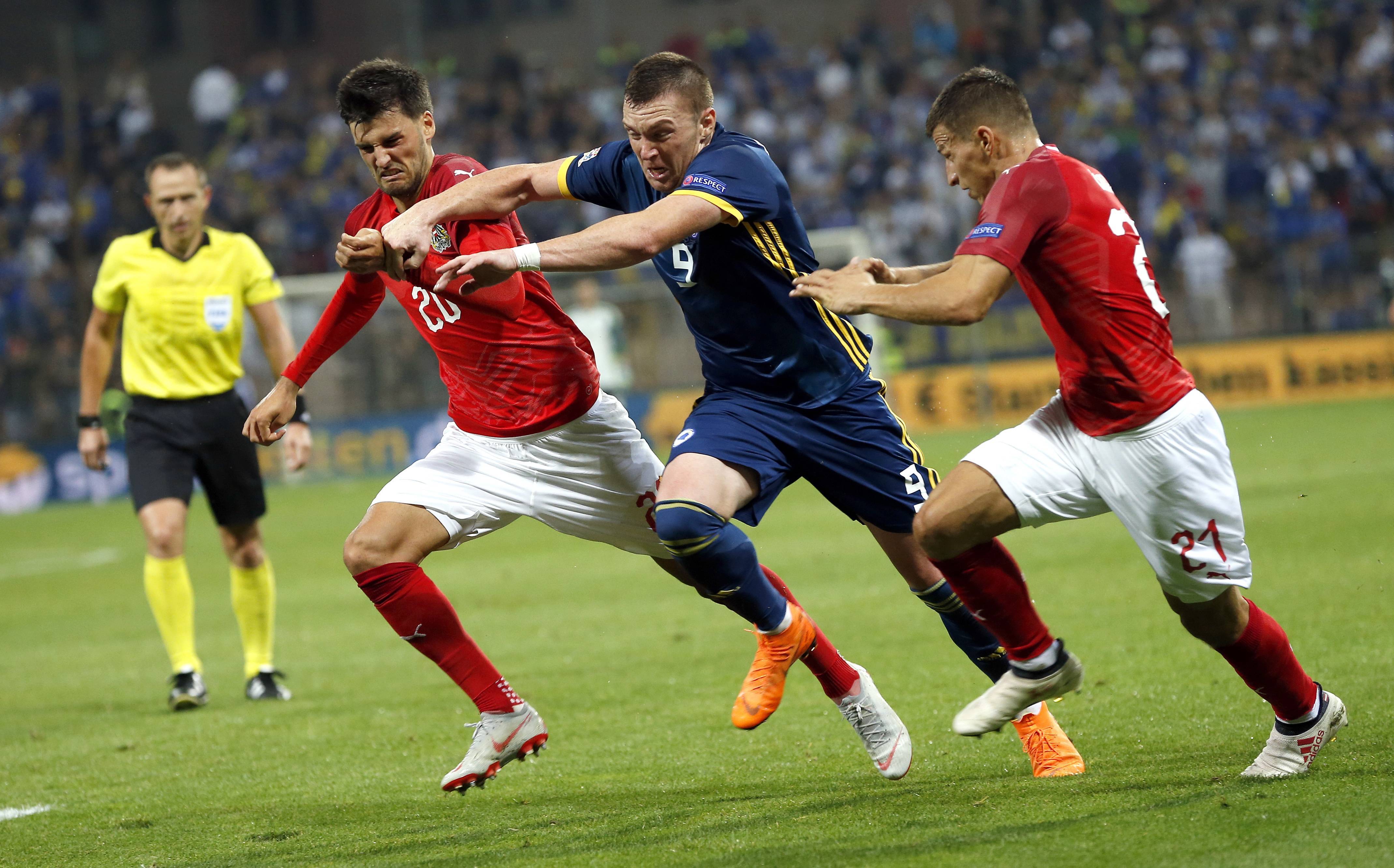 球星爆发！冰球赛场再现神级操作的简单介绍