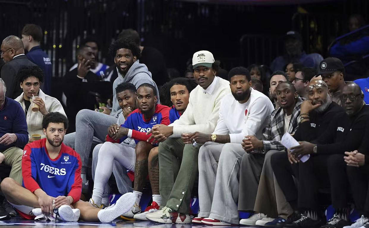 湖人翻盘勇士,恩比德带队取胜 湖人翻盘勇士,恩比德带队取胜