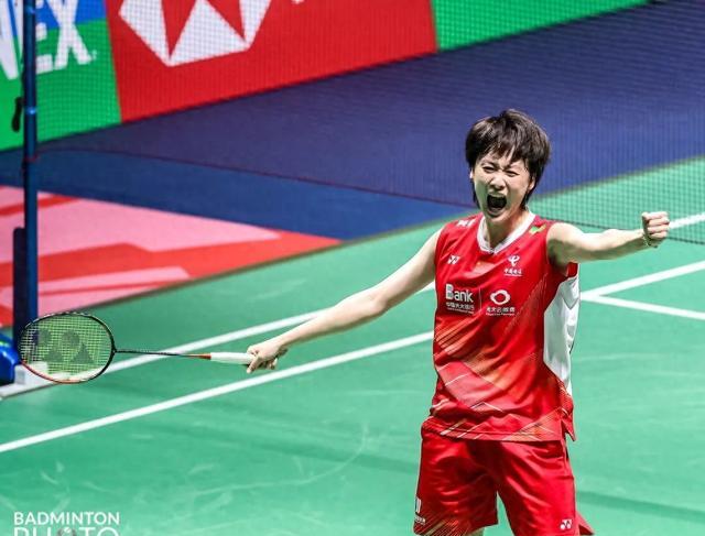 包含法国队力克日本队，陈雨菲扛起全队的词条