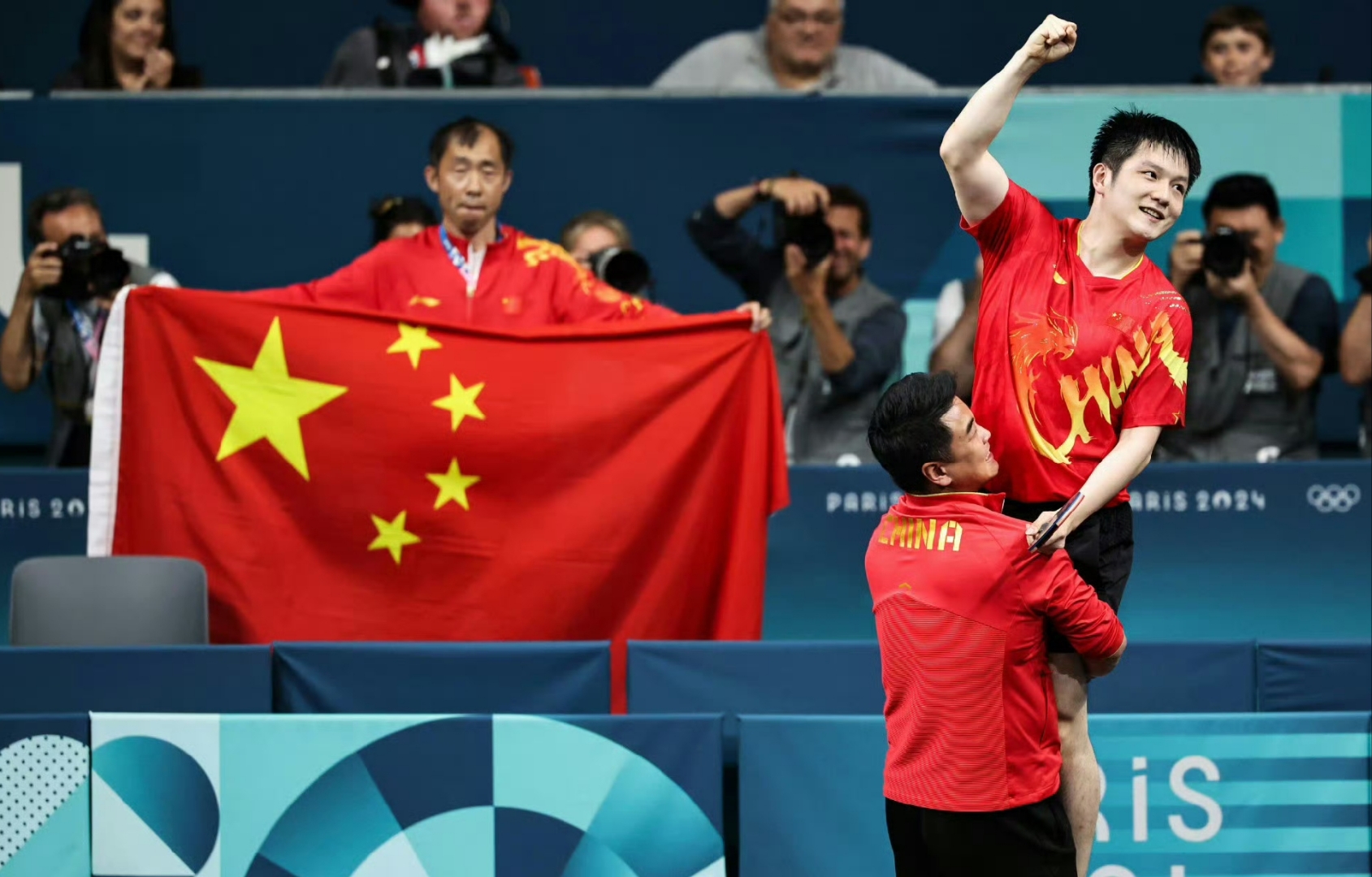 奥地利队横扫韩国队，王皓点燃赛场