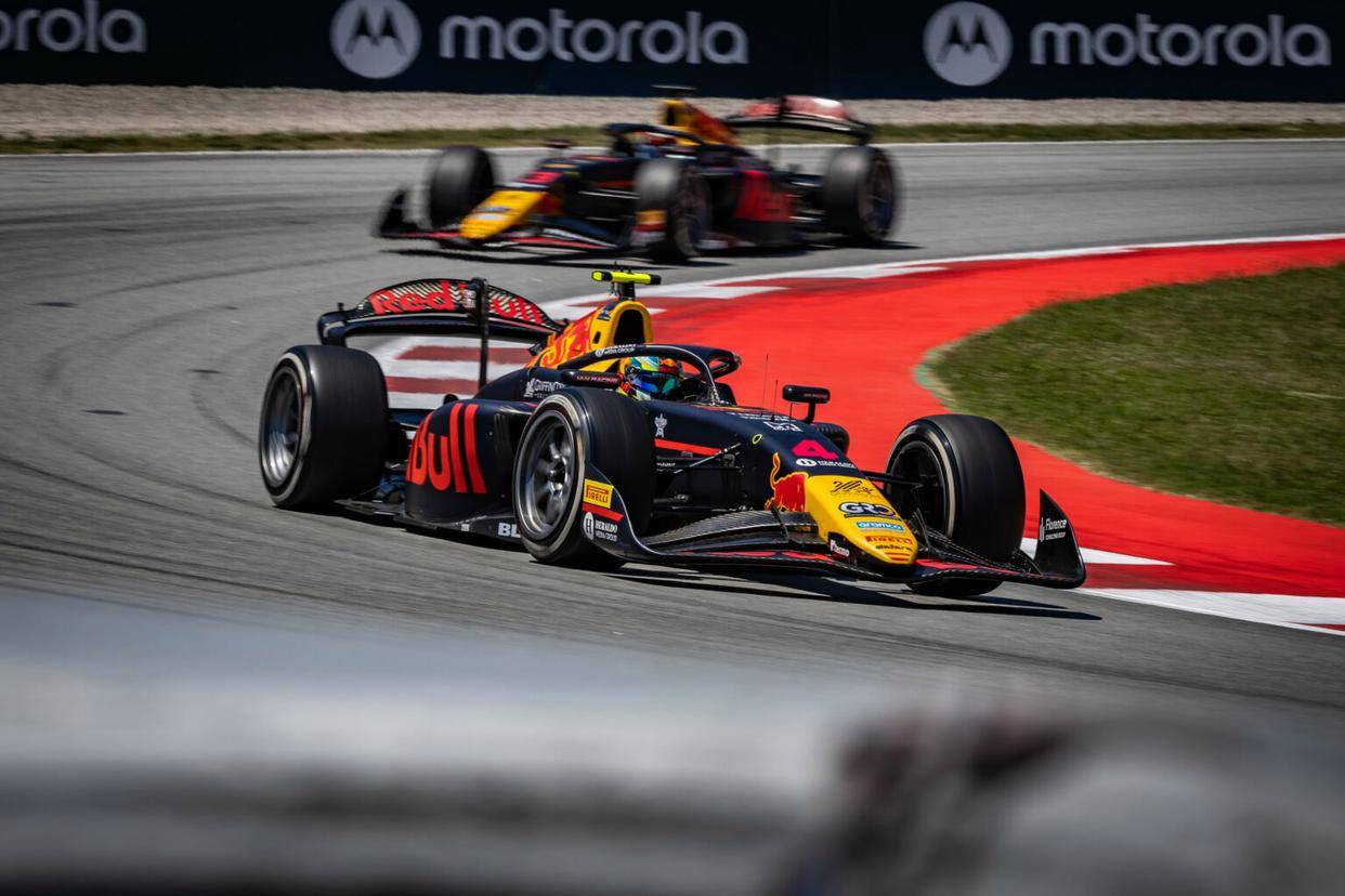 红牛车队碾压威廉姆斯,维斯塔潘刷新纪录 红牛车队碾压威廉姆斯,维斯塔潘刷新纪录