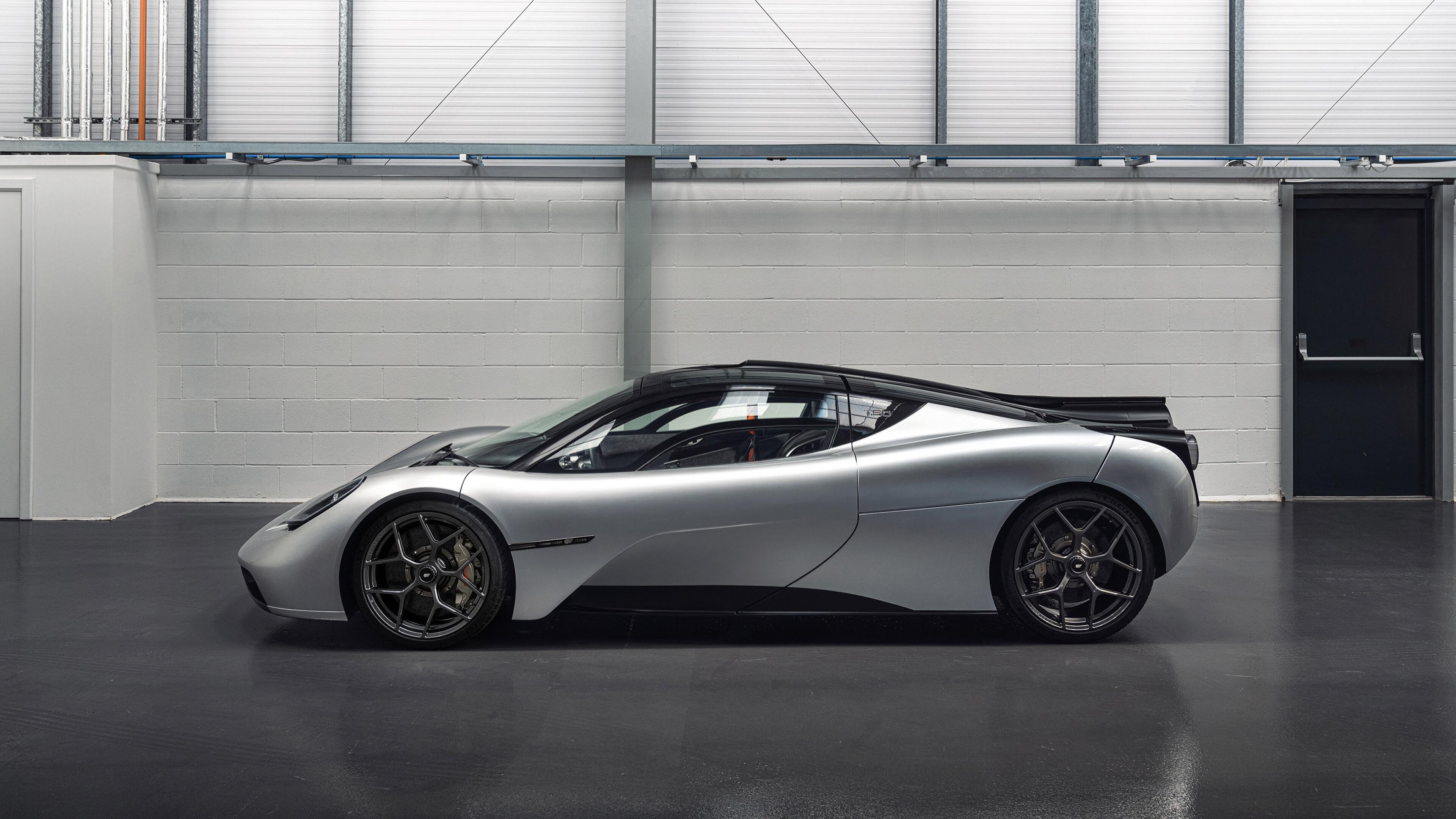 马拉卡纳的黄昏，非洲之矛刺穿桑巴之盾