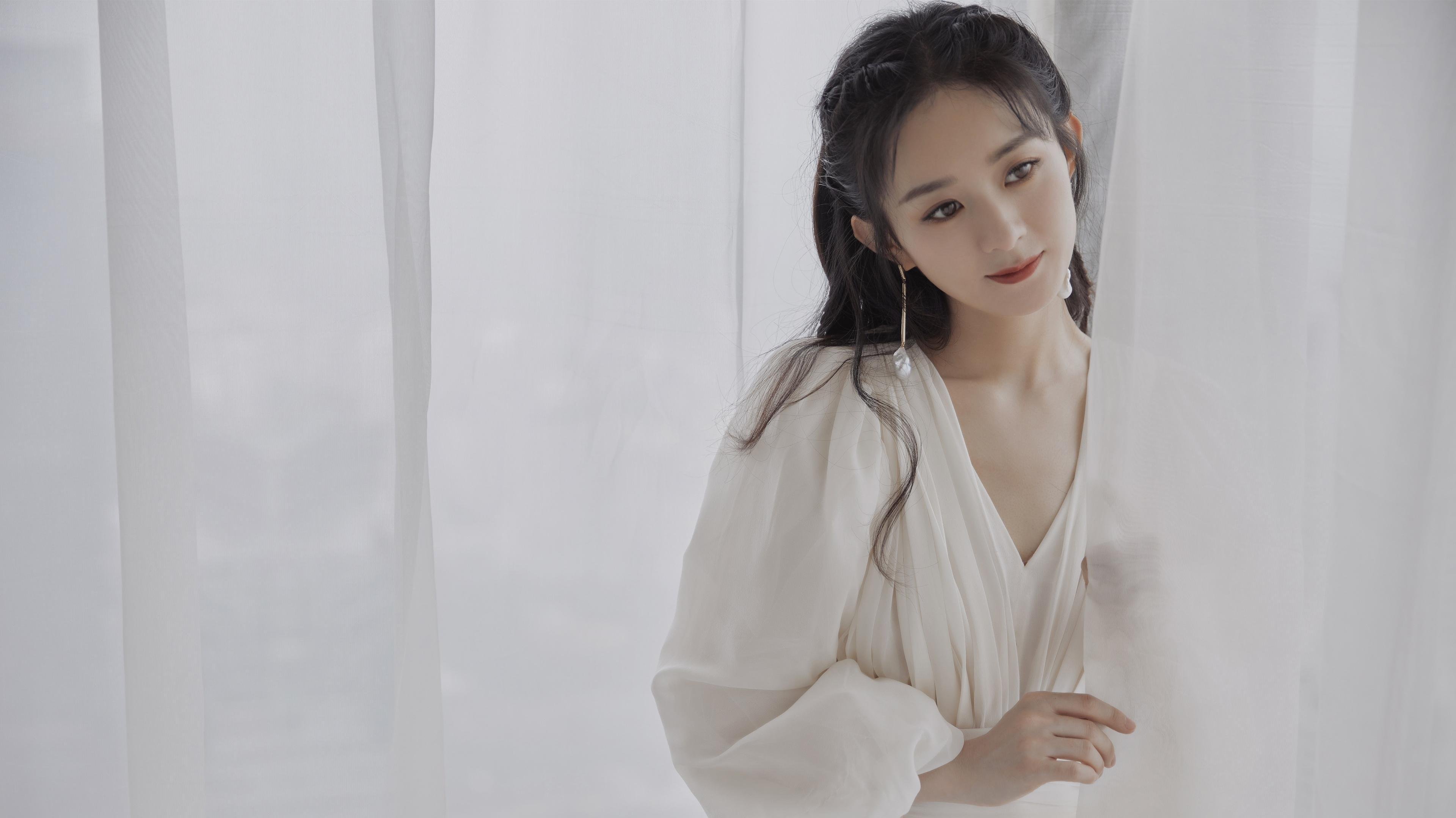 跨界启示,当马刺爆冷骑士,利拉德在欧冠半决赛接管比赛—体育精神中的意外与必然