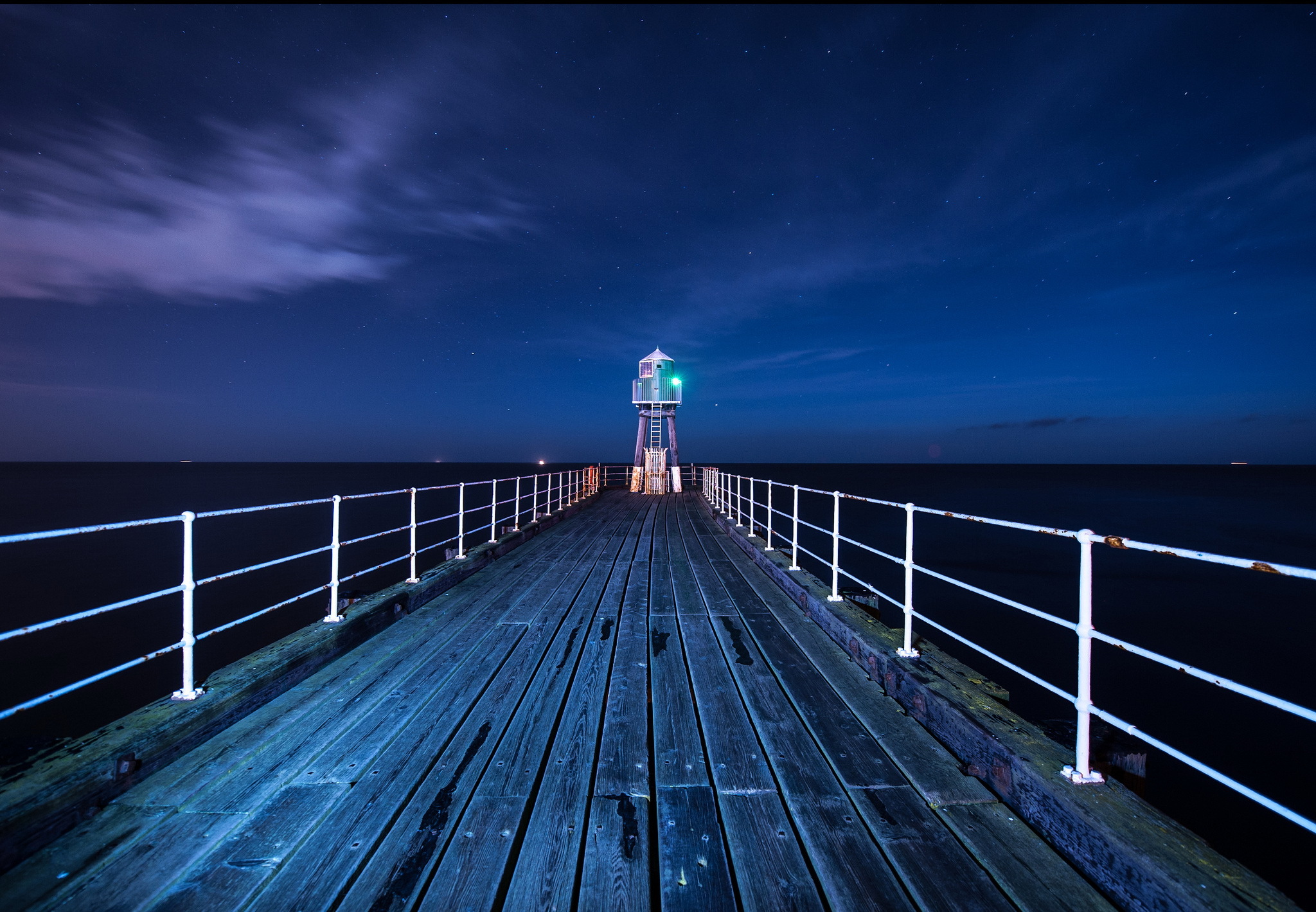 以下是为您构思的标题与文章